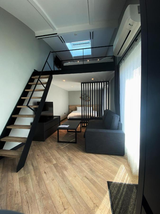 Hotel apartamentowy Z-suites *